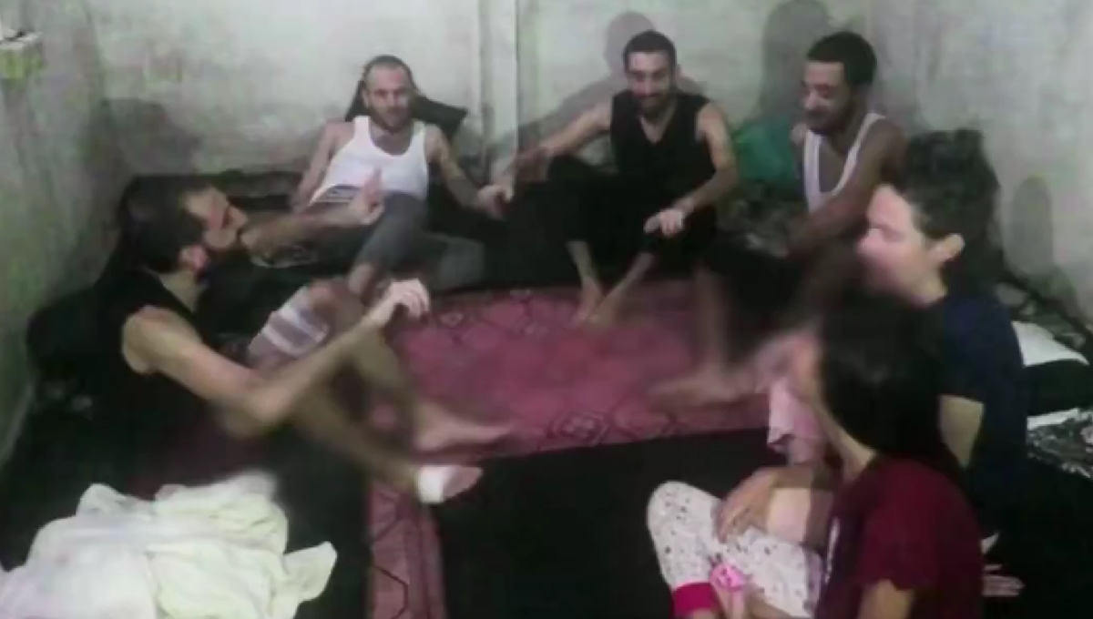 Το βίντεο με τους ομήρους που γιορτάζουν το Χανουκά