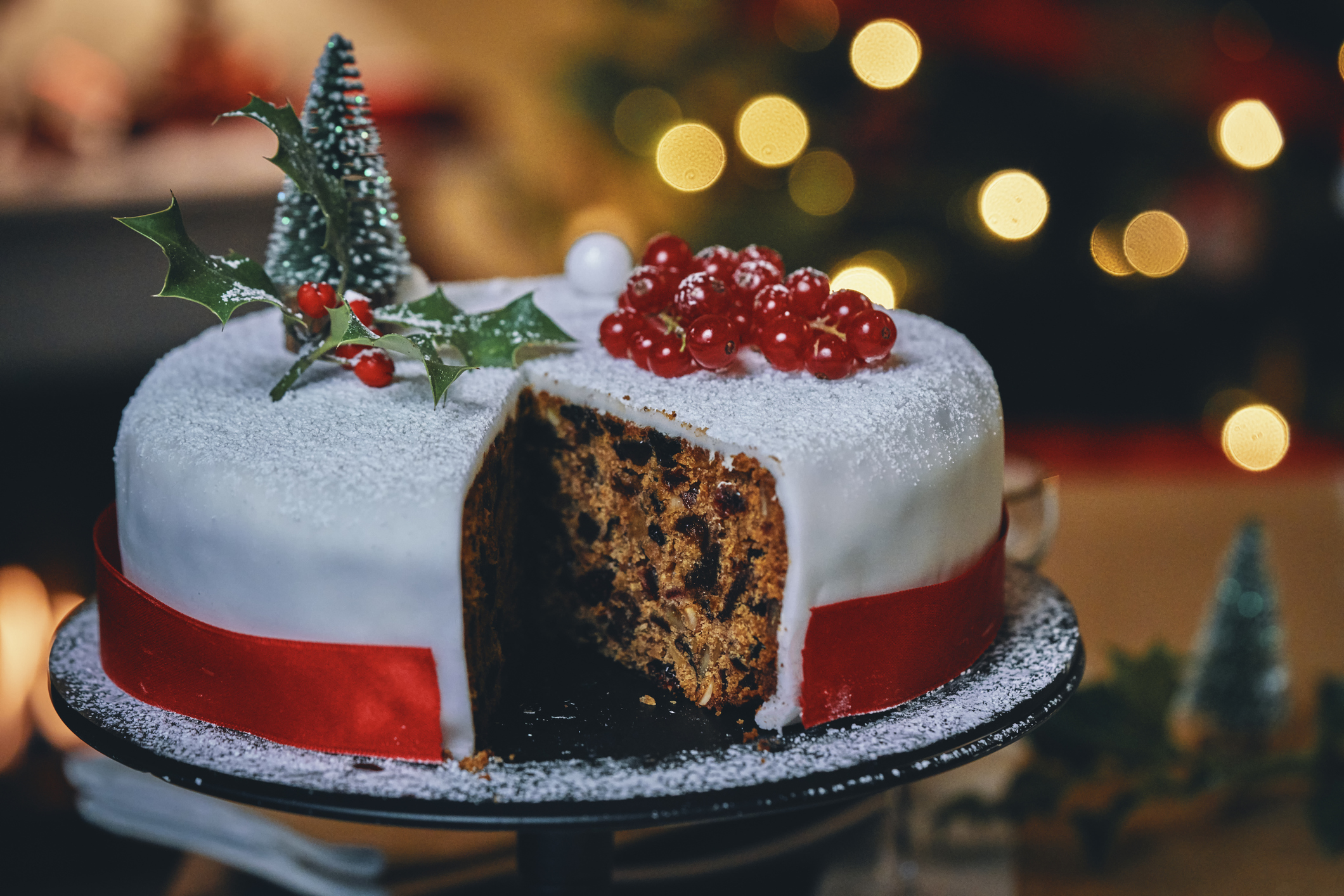 Fondant Christmas Cake with Dried Fruits and Nuts