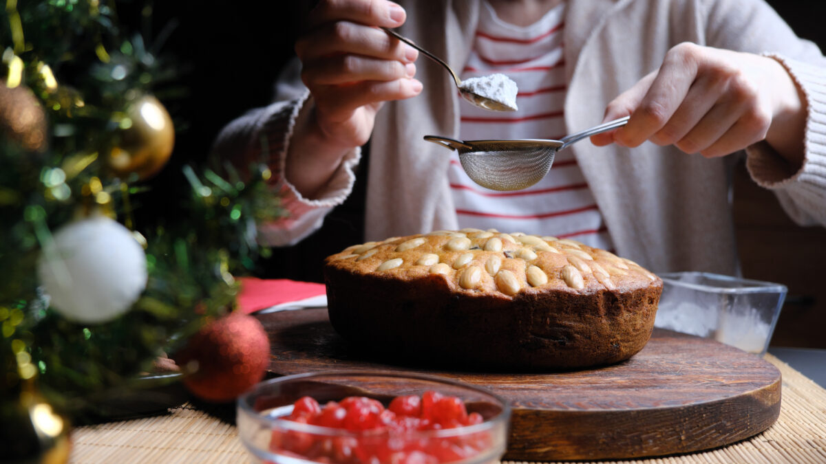 Βασιλόπιτα: Η ιστορία της και οι καλύτερες συνταγές της Αθήνας