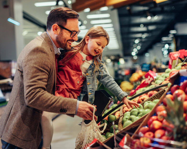 Κοτόπουλο αυγολέμονο με σελινόριζα και νηστίσιμη χορτόπιτα ξεχωρίζουν στο μενού της επόμενης εβδομάδας