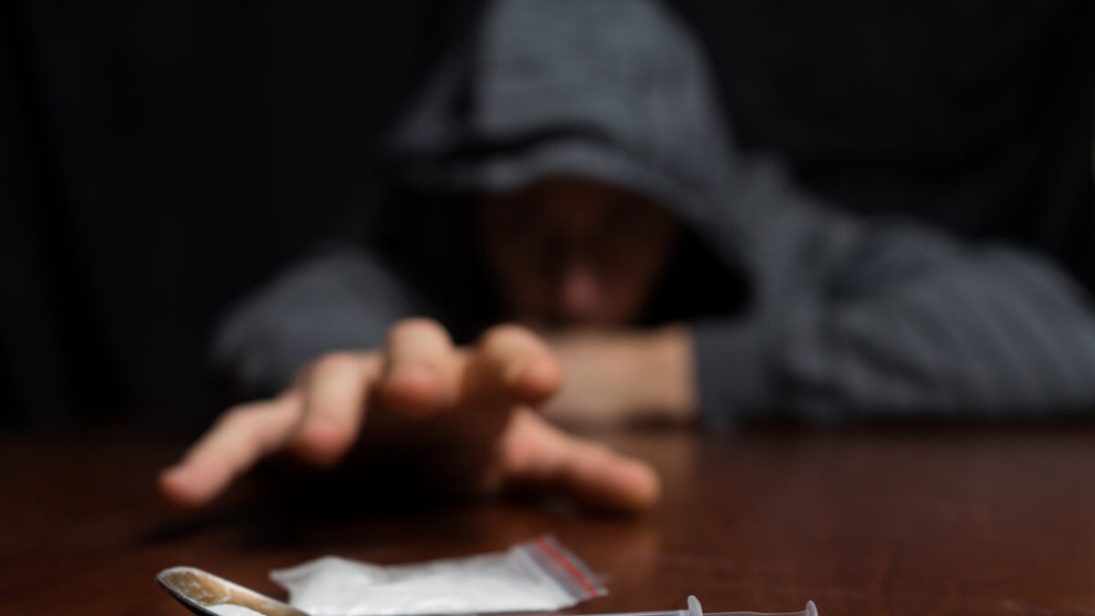 Ο «Φρατέλο», ο «Ζούμπο», τα βασανιστήρια των ανήλικων που πουλούσαν ναρκωτικά στα σχολεία και η «καβάτζα» στα Πατήσια