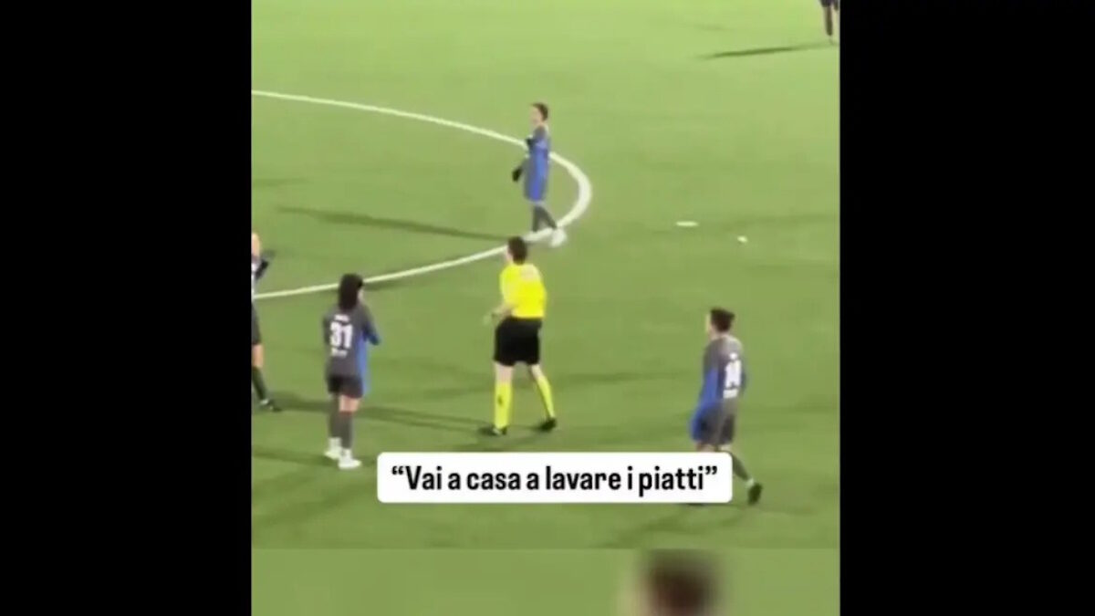 Χαμός στην Ιταλία μετά την σεξιστική επίθεση οπαδού σε γυναίκα διαιτητή: «Πήγαινε σπίτι να πλύνεις τα πιάτα»