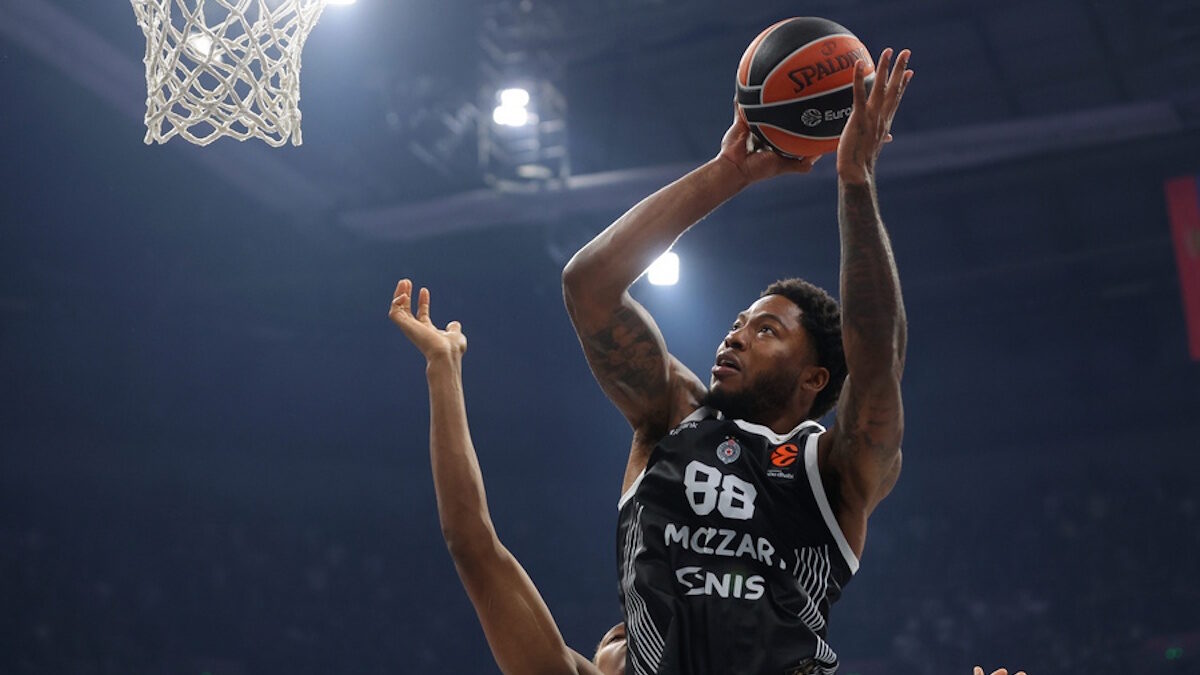 Ο Ταϊρίκ Τζόουνς της Παρτιζάν