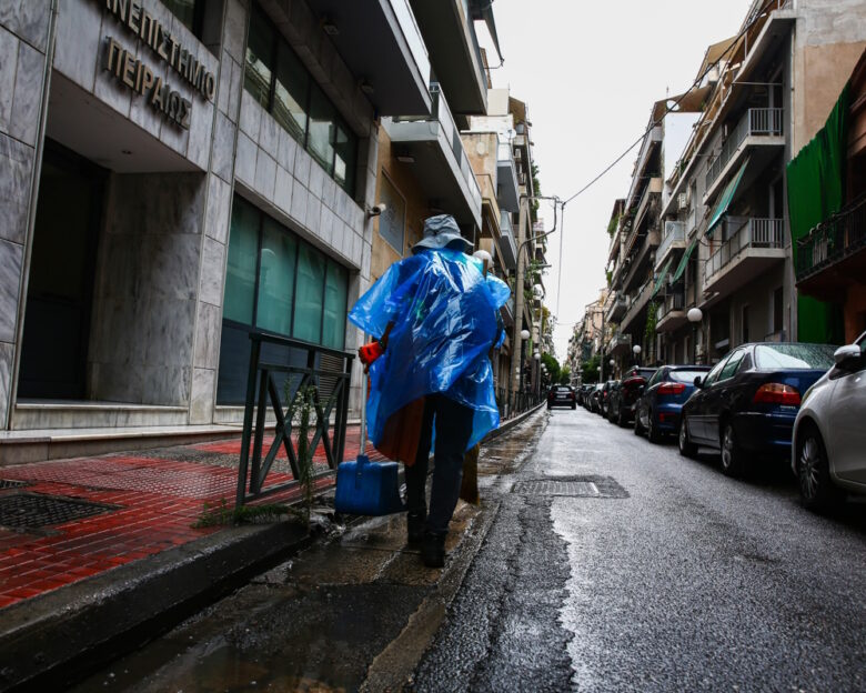 Καιρός σήμερα: Λίγες βροχές με ισχυρούς βοριάδες και θερμοκρασίες έως τους 20 βαθμούς – Αναλυτική πρόγνωση