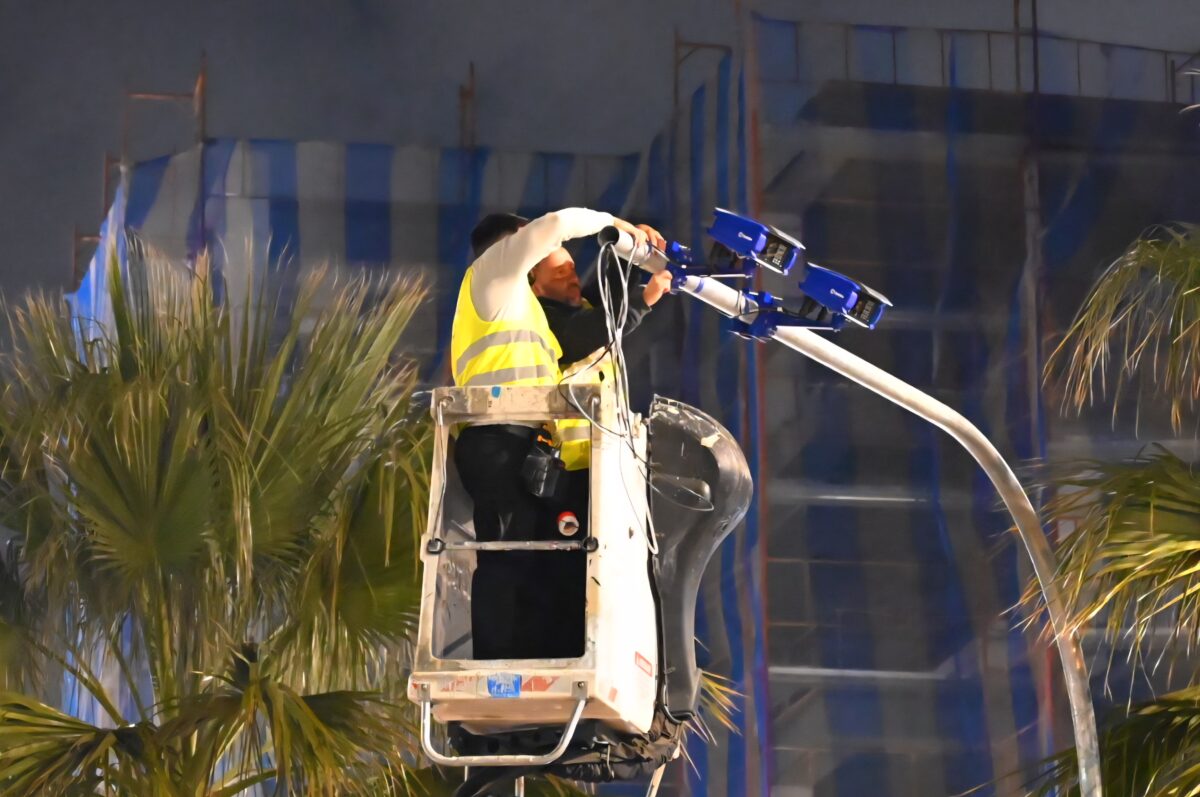 Μπήκαν στην Ποσειδώνος οι πρώτες κάμερες με ΑΙ που θα στέλνουν αυτόματα «ραβασάκια» – Δείτε φωτογραφίες