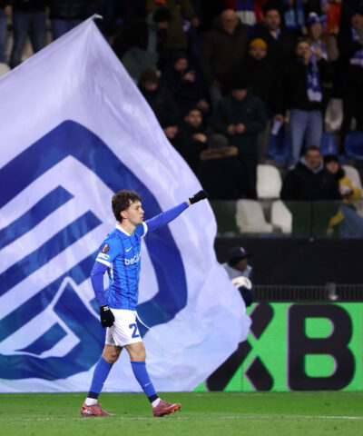 Ο Κωνσταντίνος Καρέτσας με τη φανέλα της Γκενκ