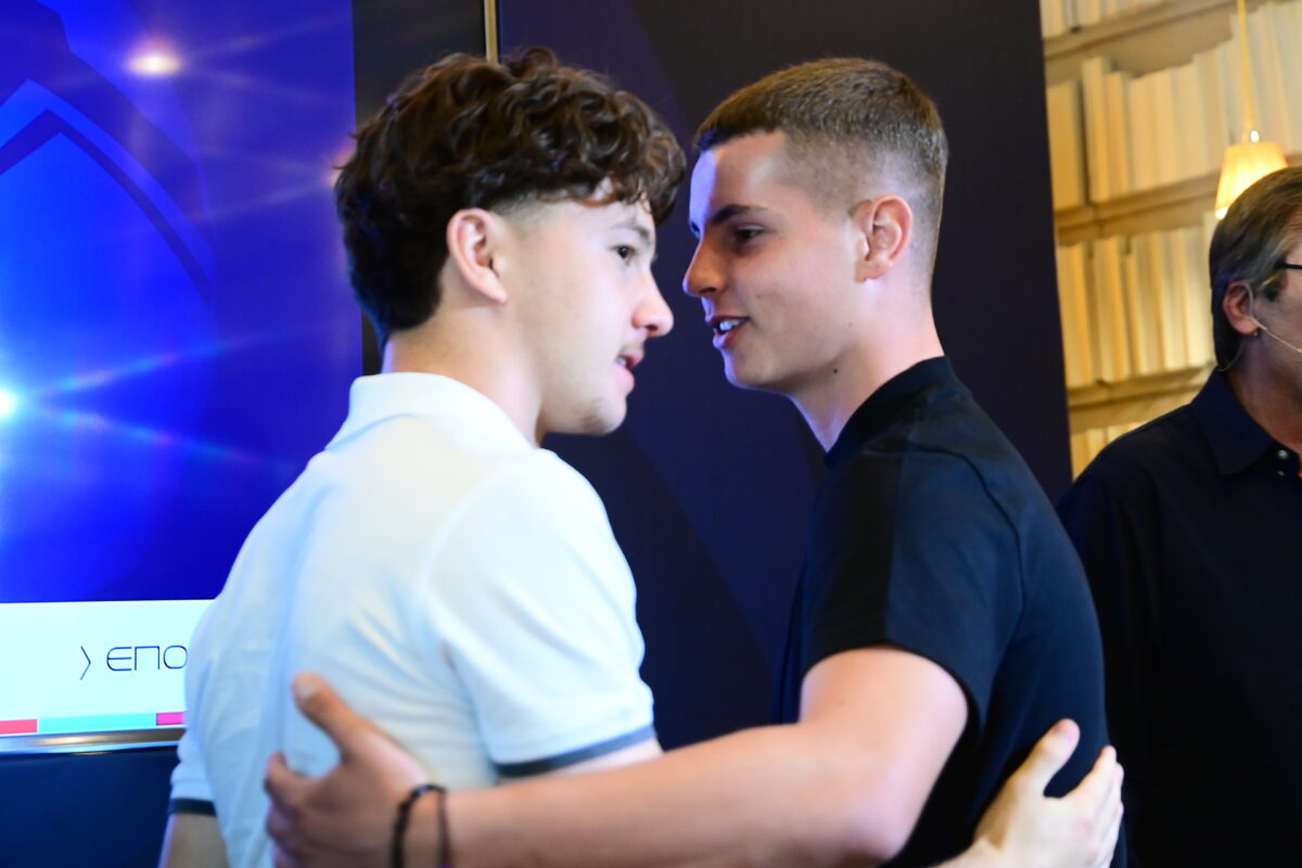 Ο Καρέτσας με τον Μουζακίτη