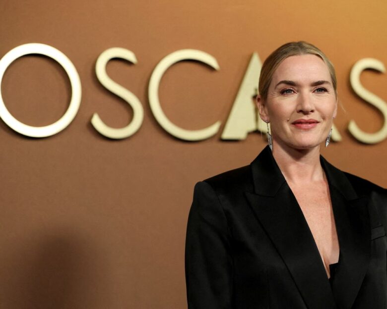 Η Κέιτ Γουίνσλετ κατακεραυνώνει πλαστικές επεμβάσεις και φάρμακα αδυνατίσματος: «Οι νέες γυναίκες δεν ξέρουν τι σημαίνει να είσαι όμορφη»