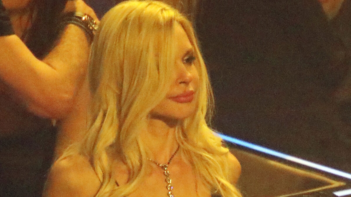 Βίκυ Κάβουρα