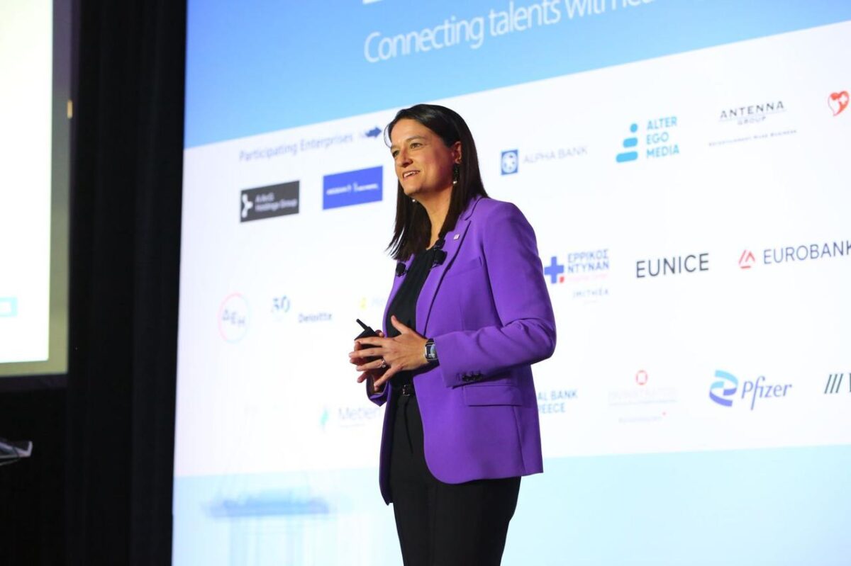 Η Νίκη Κεραμέως