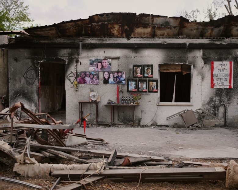 Η Διεθνής Αμνηστία κατηγορεί για πρώτη φορά τη Χαμάς και άλλα παλαιστινιακά κινήματα για εγκλήματα κατά της ανθρωπότητας