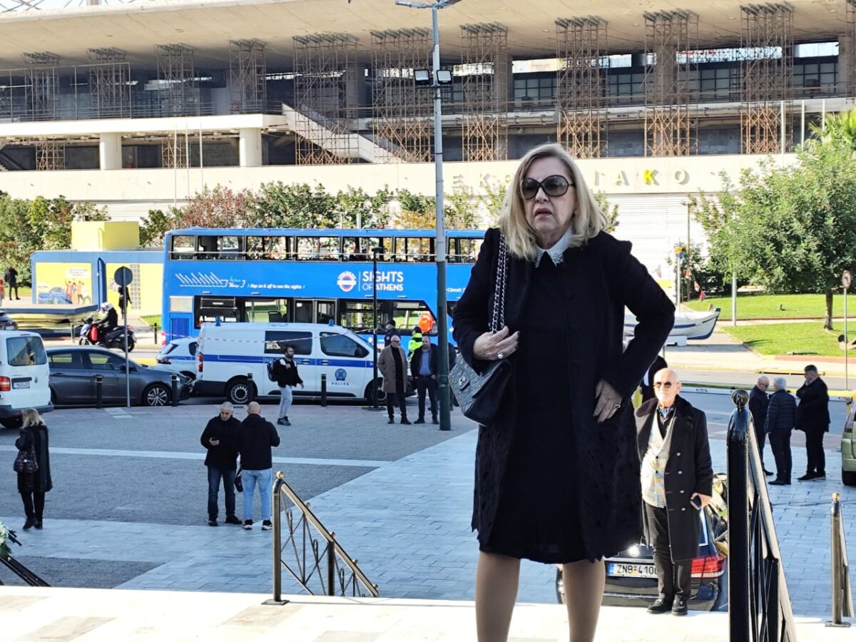 Κηδεία Ειρήνης Μαρινάκη