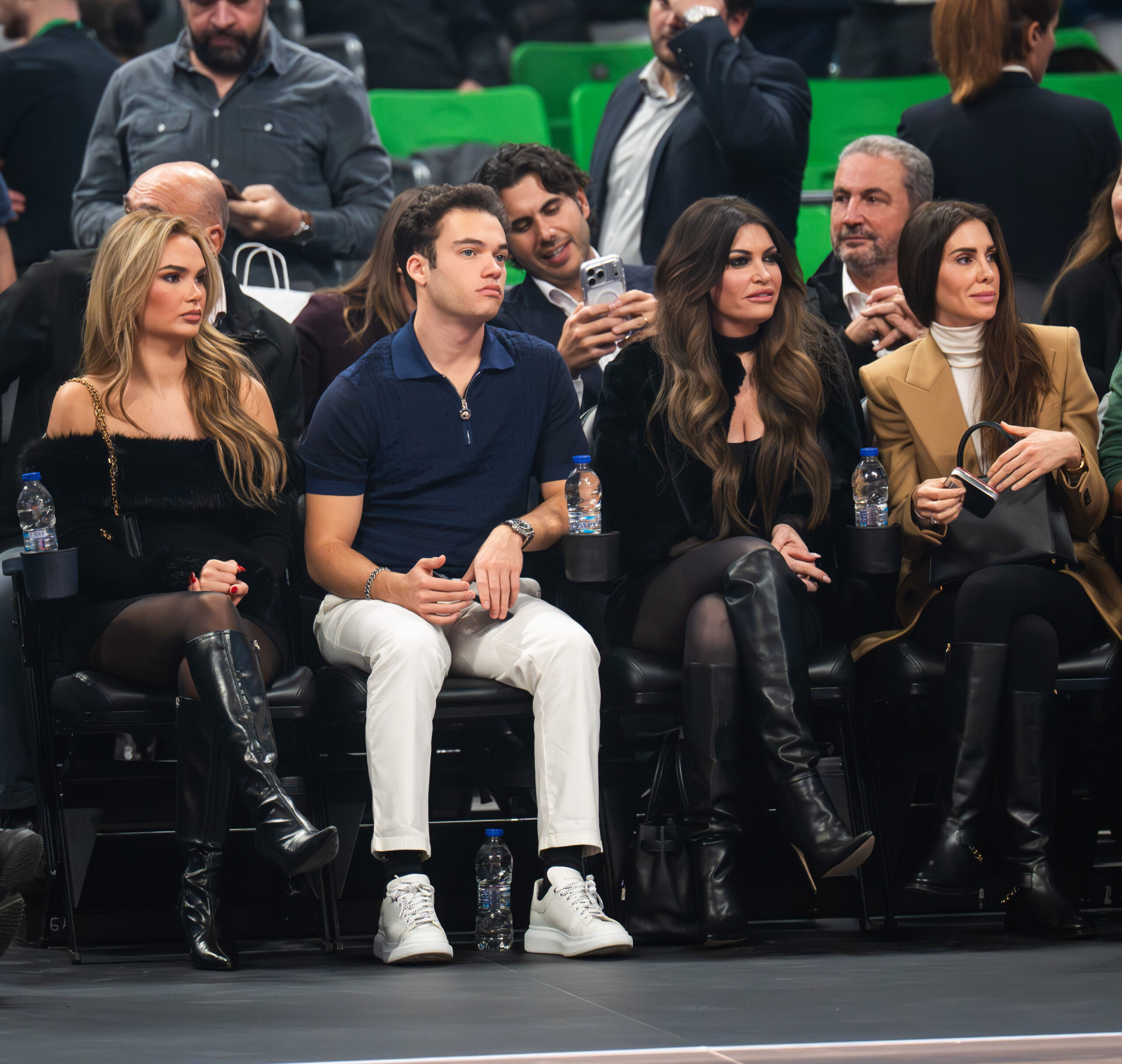 kimberly guilfoyle kae panathinaikos