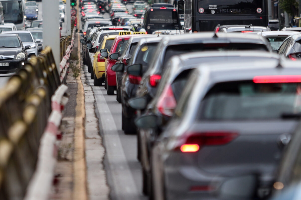 Αυξημένη κίνηση στη Λεωφόρο Συγγρού