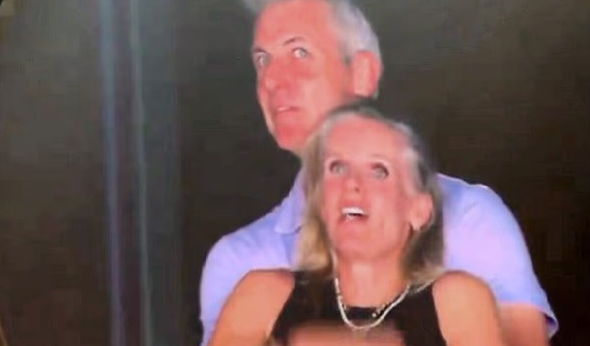 Το ζευγάρι που έγινε viral στη συναυλία των Coldplay