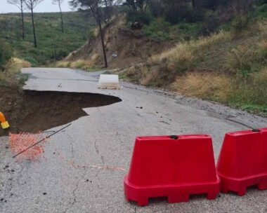 Προβλήματα στους δρόμους από την κακοκαιρία Byron