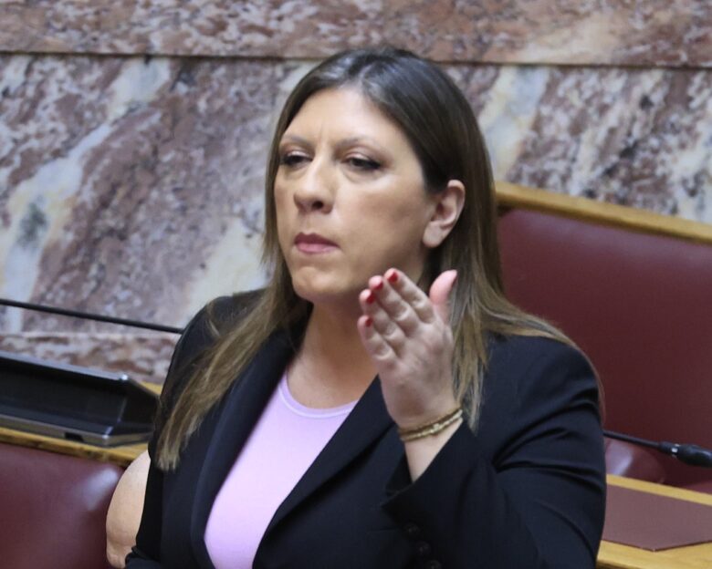 Σεξιστική επίθεση της Κωνσταντοπούλου σε Συρεγγέλα: Σιγά μην σκίσετε κάνα καλσόν