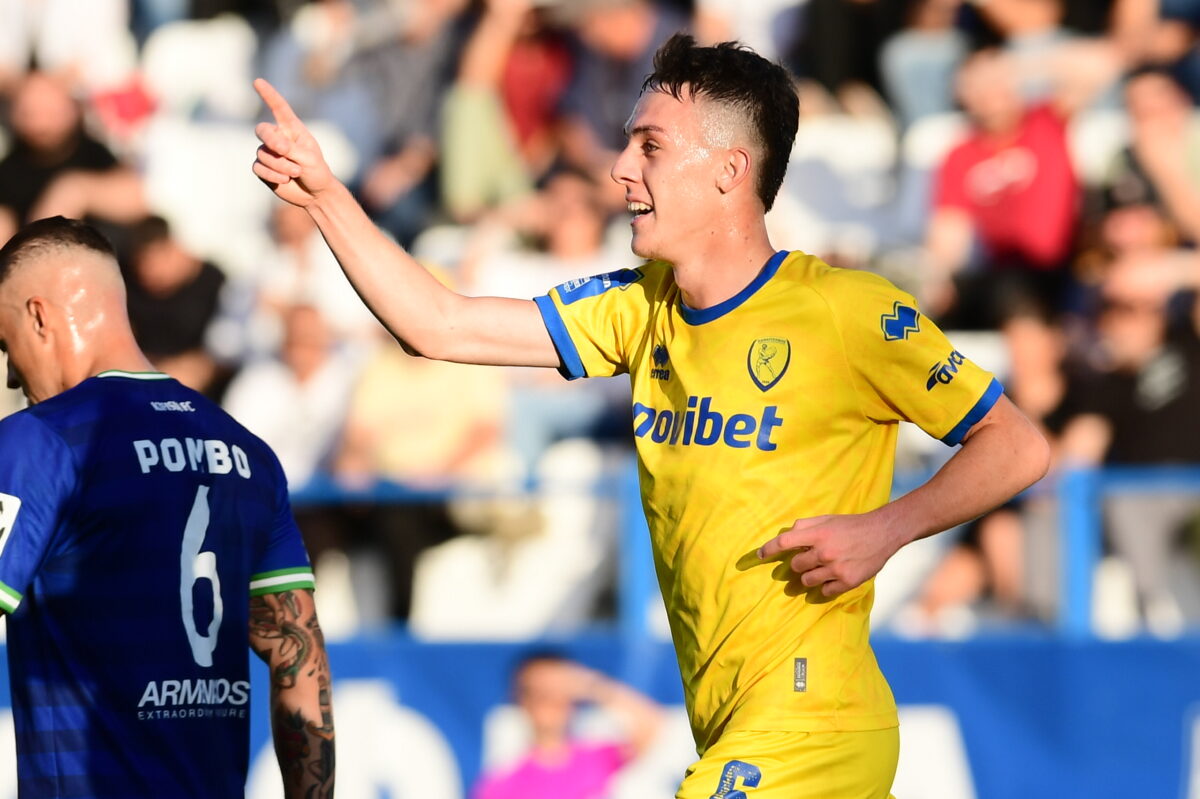 Ο Κοντούρης με τη φανέλα του Παναιτωλικού