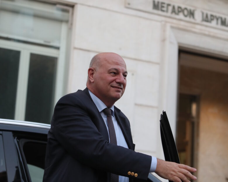 Χατζηδάκης και Τσιάρας δέχτηκαν αγρότες της Κρήτης και δεσμεύθηκαν να αντιμετωπίσουν αρκετά από τα αιτήματα