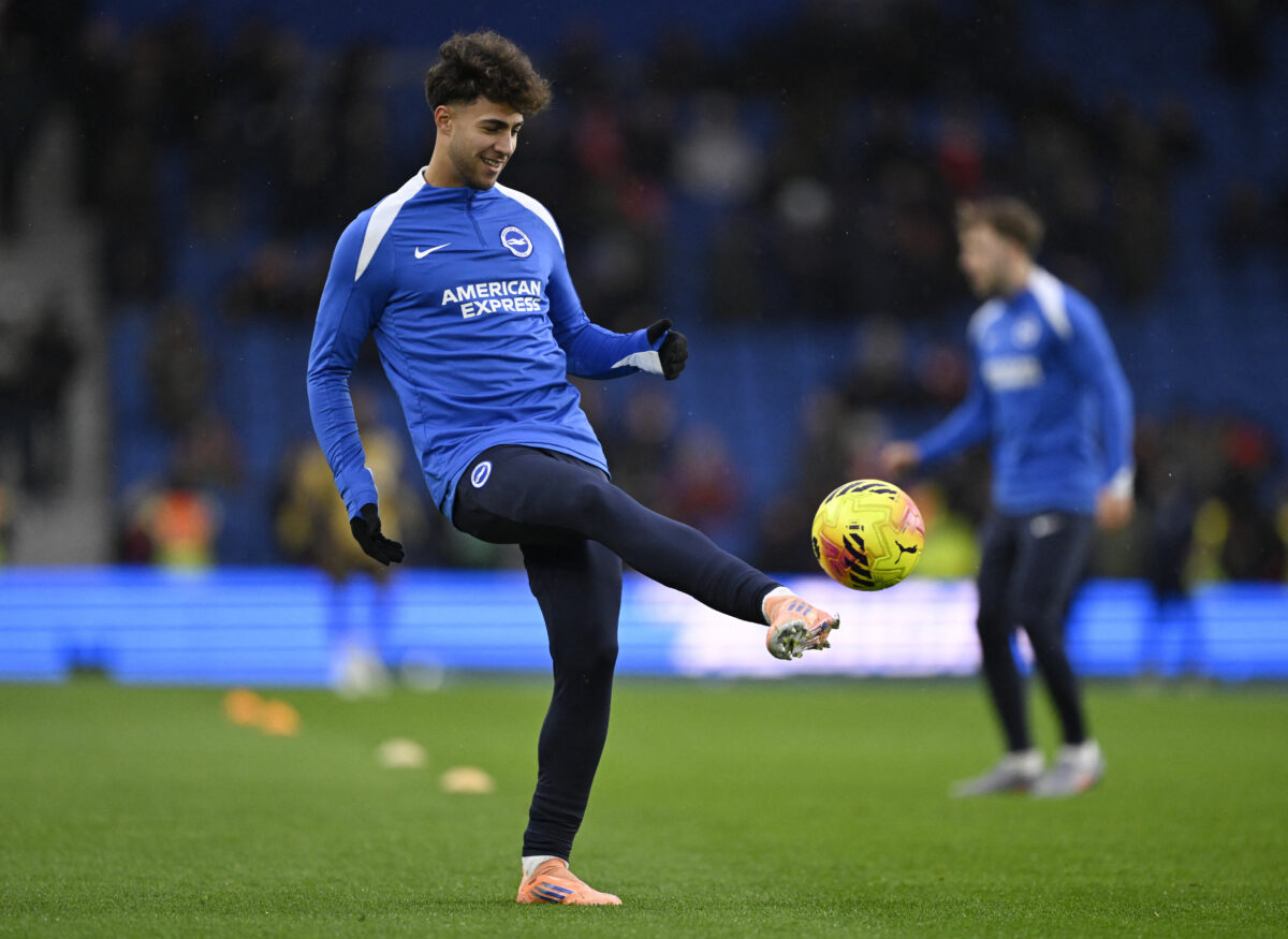 Ο Κωστούλας σε προπόνηση της Μπράιτον