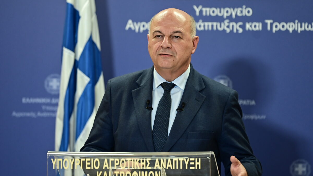 Κώστας Τσιάρας