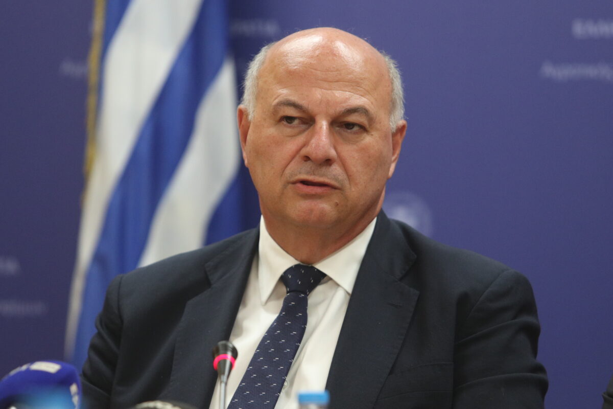 Κώστας Τσιάρας