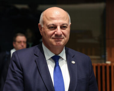 Κώστας Τσιάρας