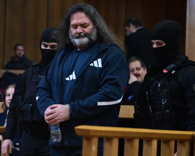 Χρυσή Αυγή: Καταπέλτης η εισαγγελέας – Εγκληματική οργάνωση με ναζιστική ιδεολογία