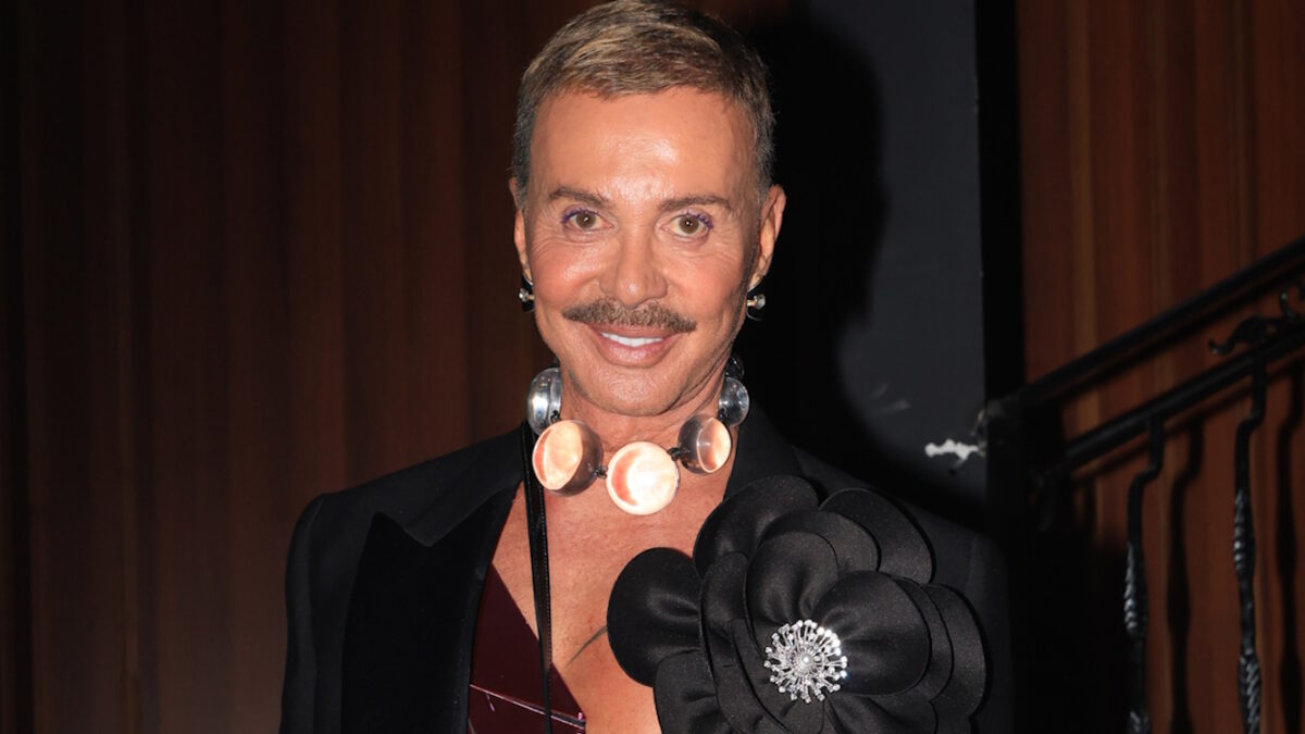 Λάκης Γαβαλάς