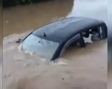 Κακοκαιρία Byron: Εγκλωβισμένοι στη Λακωνία και δρόμοι «ποτάμια» στην Εύβοια – Προβλήματα σε όλη την Ελλάδα