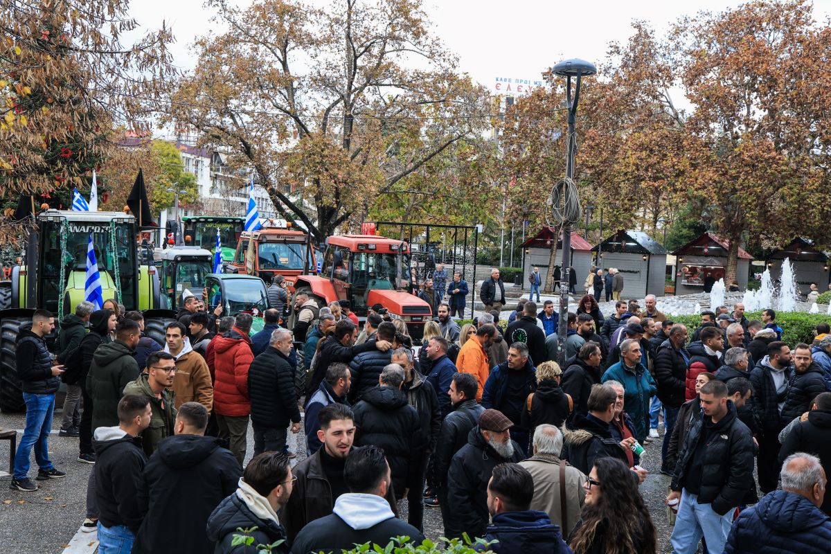 Αγρότες στη Λάρισα