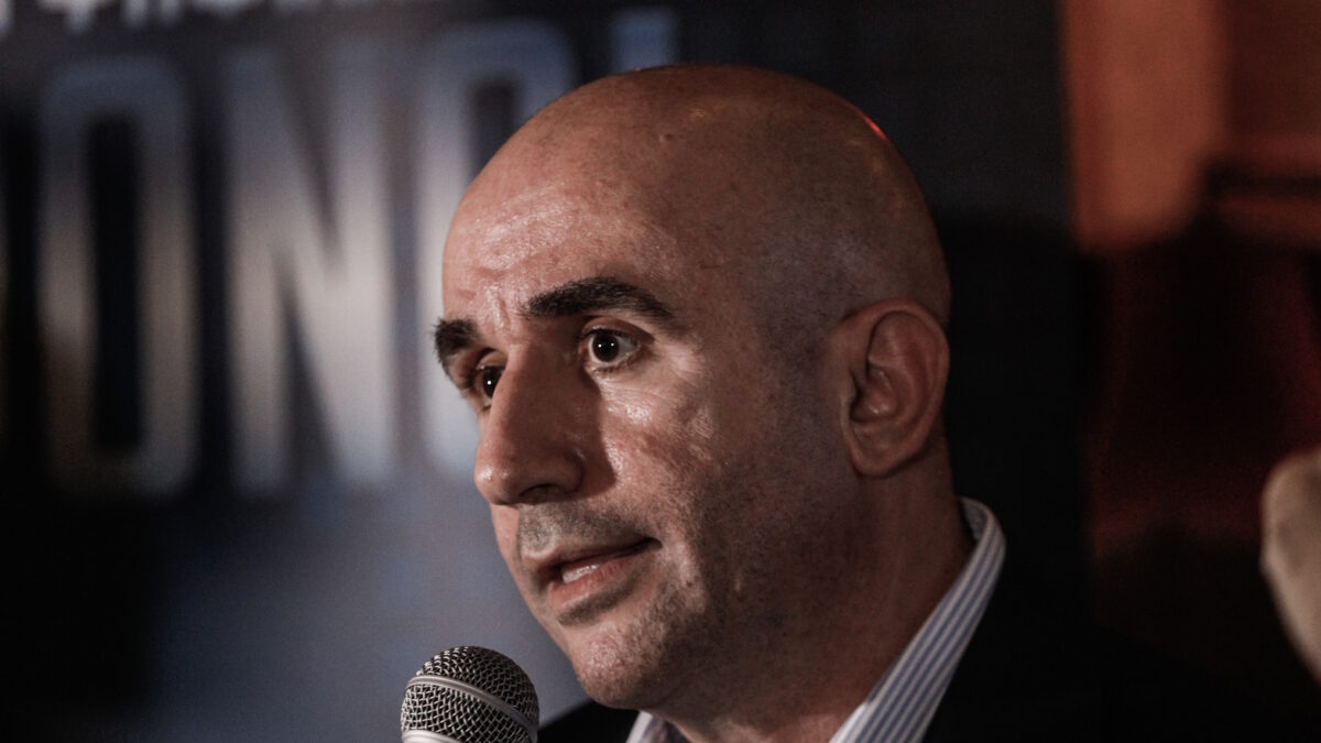 Γρηγόρης Λέων