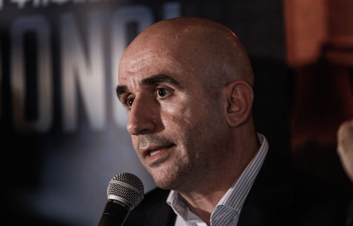 Γρηγόρης Λέων