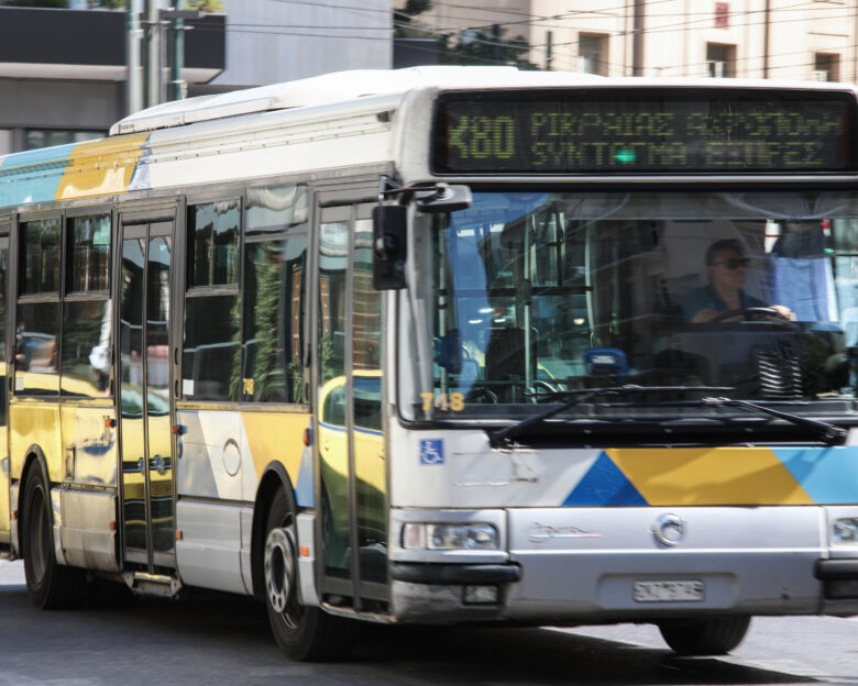 Στάση εργασίας στα λεωφορεία στις 17 Δεκεμβρίου 2025 – Τι ώρες τραβούν χειρόφρενο οι εργαζόμενοι