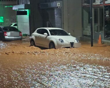 Πλημμύρες στην Μάνδρα