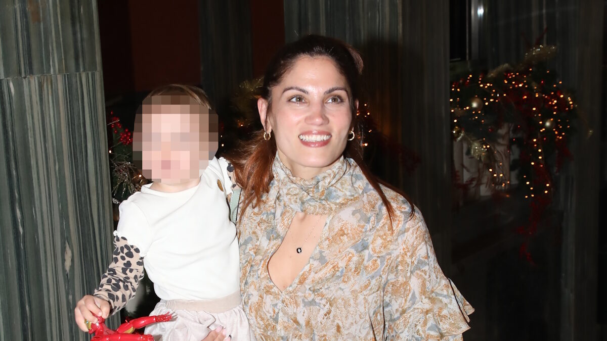 Η Μαίρη Συνατσάκη