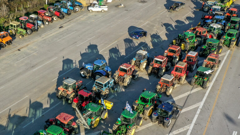 Μπλόκο αγροτών στα Μάλγαρα