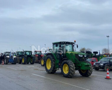 Ανασύνταξη των τρακτέρ στα Μάλγαρα