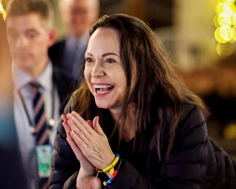 Βενεζουέλα: Η κινηματογραφική απόδραση της Μαρία Κορίνα Ματσάδο – Η μεταμφίεση, η περούκα και το ταξίδι από Καραϊβική μέχρι Όσλο