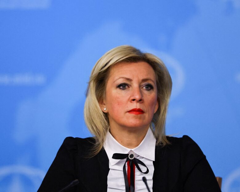 Ρωσία: Η Ζαχάροβα καταγγέλλει «διεθνή ταξιαρχία διαφθοράς» γύρω από την ουκρανική εξουσία