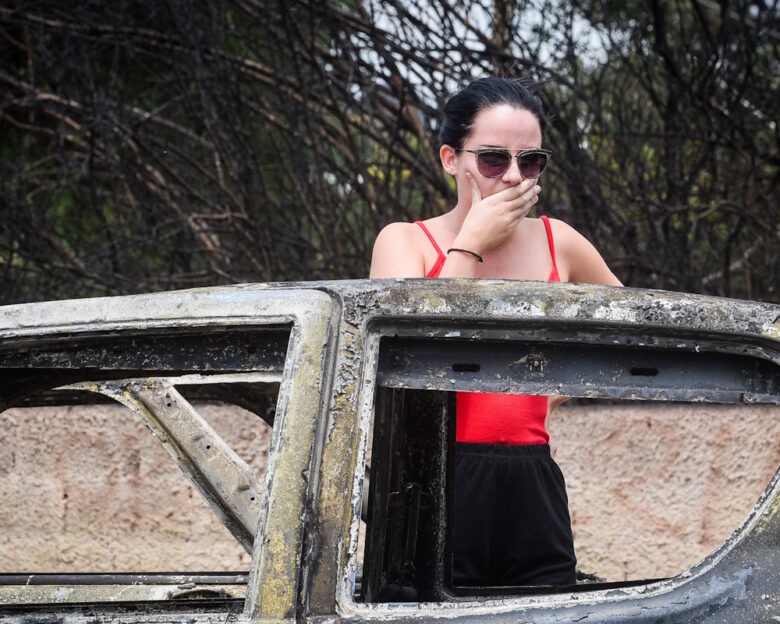 Σύνταξη 1.700 ευρώ στους πληγέντες σε Μάτι και Μάνδρα, ανακοίνωσε το υπουργείο Οικονομικών
