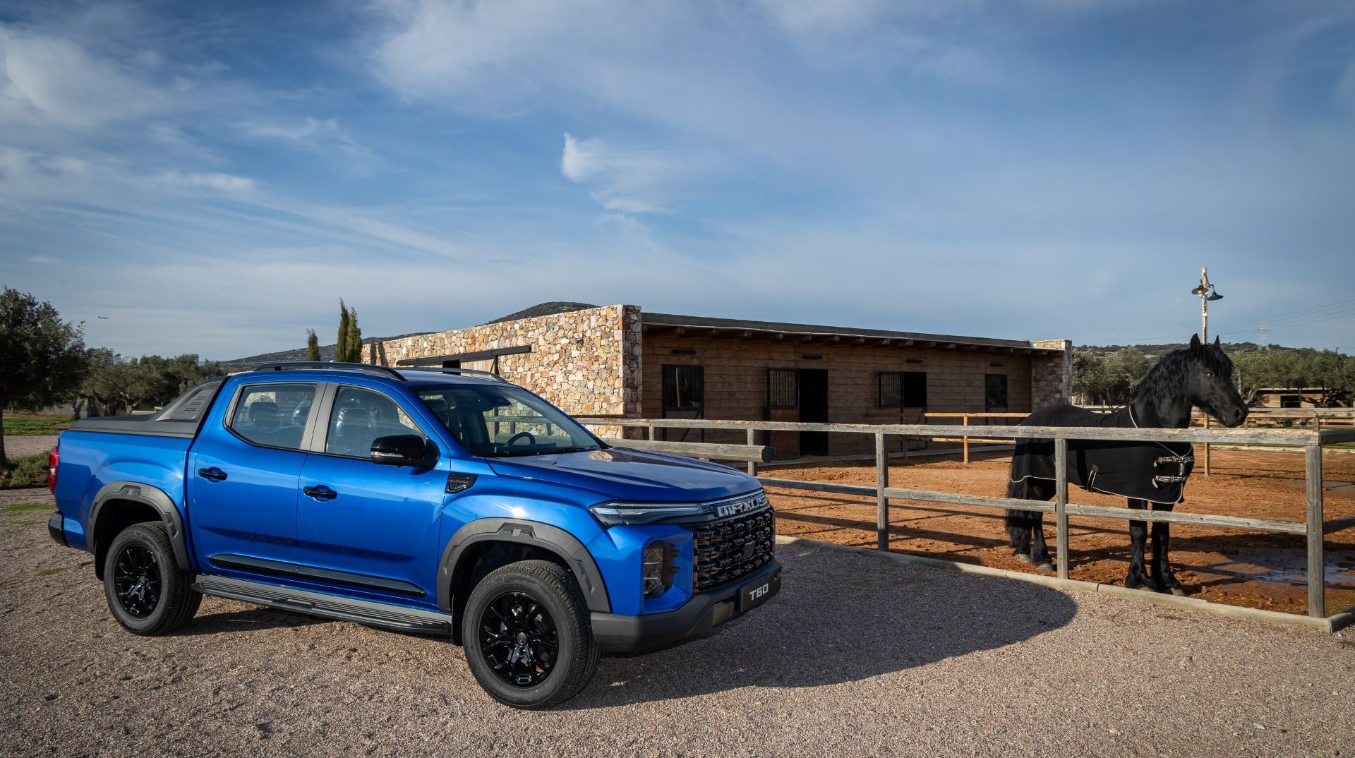 Νέα εποχή για τη Maxus στην Ελλάδα – Οδηγούμε το pick-up T60 MAX