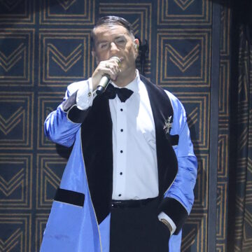 Γιώργος Μαζωνάκης