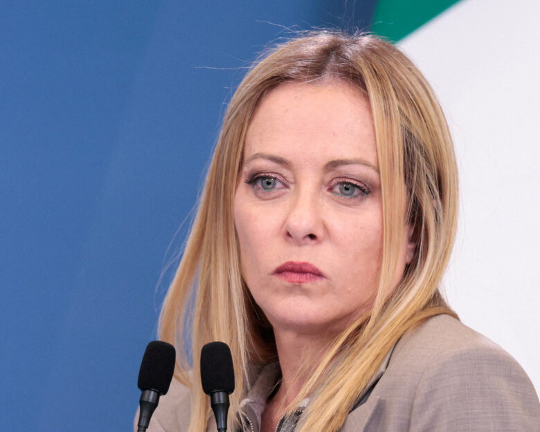 Τηλεφωνική συνομιλία Μελόνι με Ζελένσκι – Η Ιταλία θα στείλει έκτακτο υλικό στην Ουκρανία