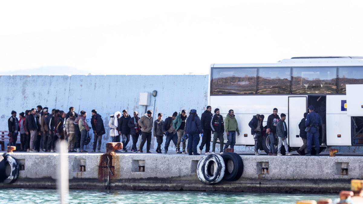 Μετανάστες