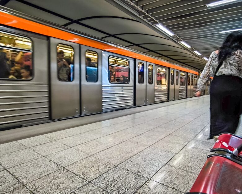 Διακοπή κυκλοφορίας στο τμήμα Χολαργός – Δουκίσσης Πλακεντίας στο Μετρό λόγω διακοπής ηλεκτροδότησης