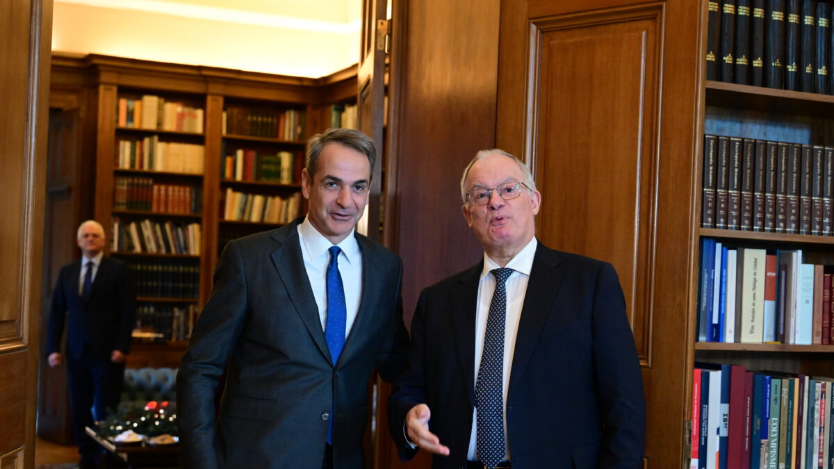Συνάντηση του Προέδρου της Δημοκρατίας Κώστα Τασούλα με τον Πρωθυπουργό Κυριάκο Μητσοτάκη, στο Προεδρικό Μέγαρο