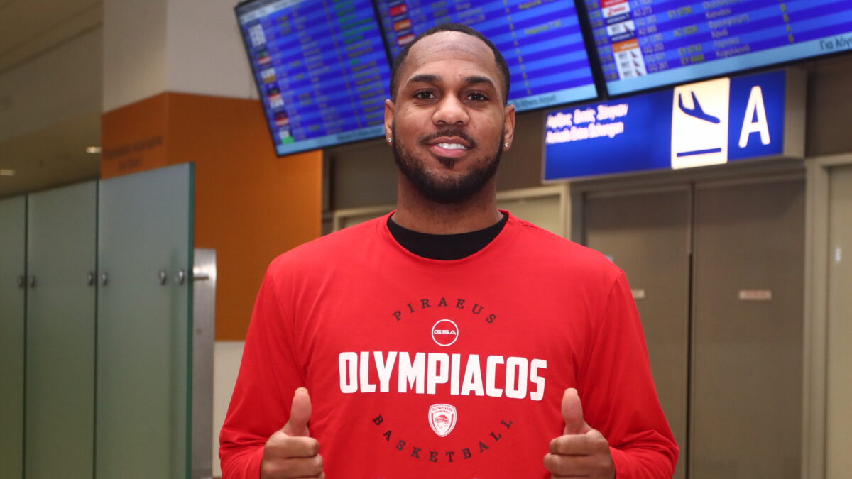 Ο Μόντε Μόρις στην άφιξή του στην Ελλάδα (ΘΑΝΑΣΗΣ ΔΗΜΟΠΟΥΛΟΣ