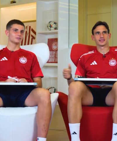 Ολυμπιακός: Μουζακίτης vs Μπότης σε ένα ξεκαρδιστικό «εσύ ή εγώ»