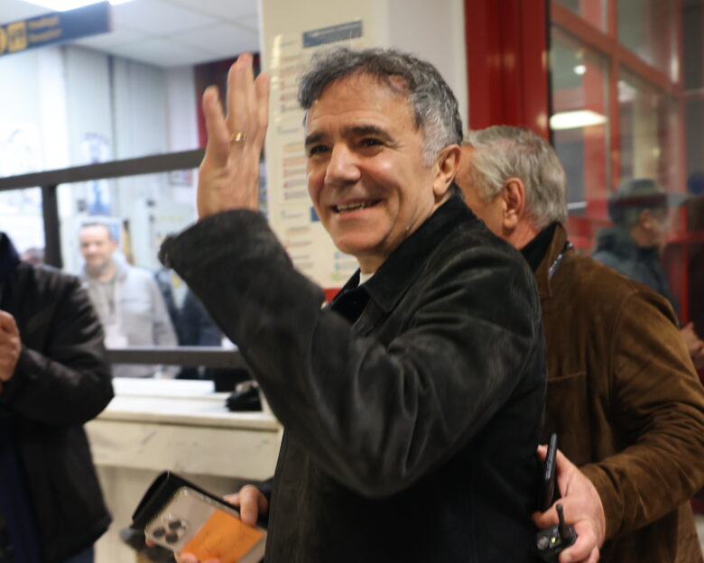 Ο Αριστοτέλης Μυστακίδης στην Πυλαία για να παρακολουθήσει τον αγώνα του ΠΑΟΚ με την Πριεβίτζα